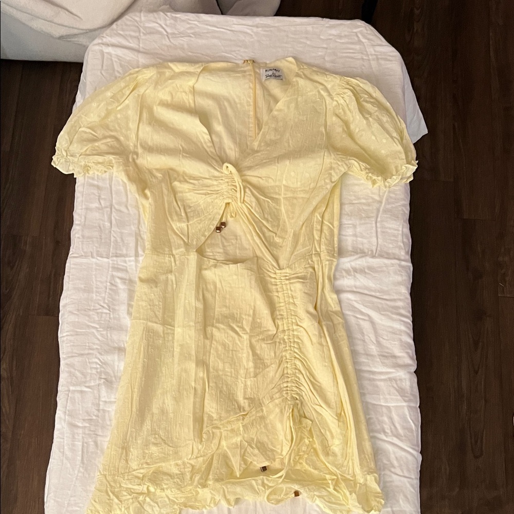 Elegant Yellow Dress